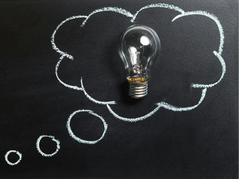 Light bulb in a chalk thought bubble — diagnosing flickering lights