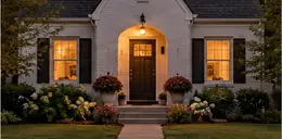 Small Minimal Traditional house with a front gable